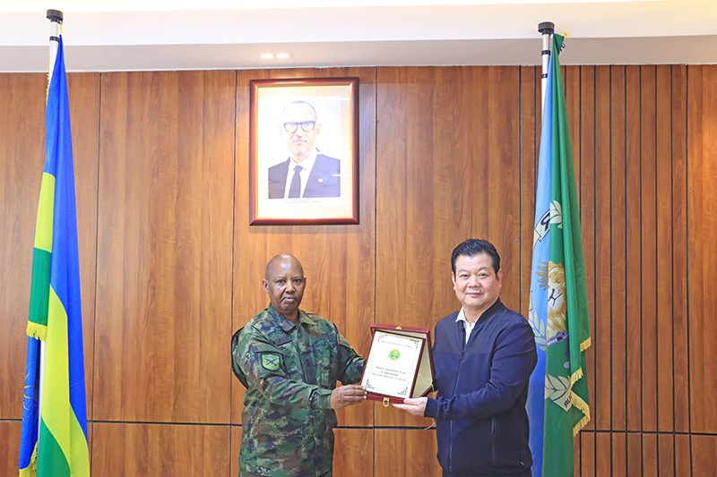 clip_image006.jpg 榮譽證書g.jpg